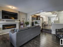 2303 83 Street  Edmonton, AB T6X 1A2