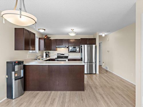 833 116A Street, Edmonton, AB - Indoor Photo Showing Kitchen With Stainless Steel Kitchen