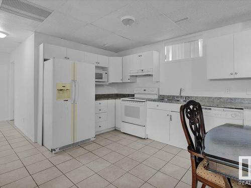 3508 24 Street, Edmonton, AB - Indoor Photo Showing Kitchen