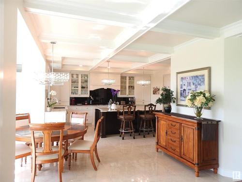 1111 Hainstock Green, Edmonton, AB - Indoor Photo Showing Dining Room