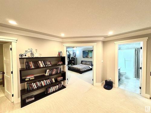 1330 Adamson Drive, Edmonton, AB - Indoor Photo Showing Other Room