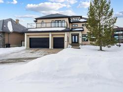 2442 MARTELL Crescent  Edmonton, AB T6R 0M6