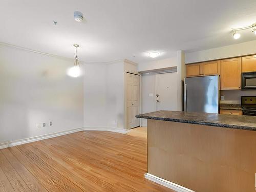 301 13005 140 Avenue, Edmonton, AB - Indoor Photo Showing Kitchen