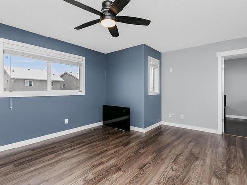 1515 Chapman Way, Edmonton, AB - Indoor Photo Showing Other Room