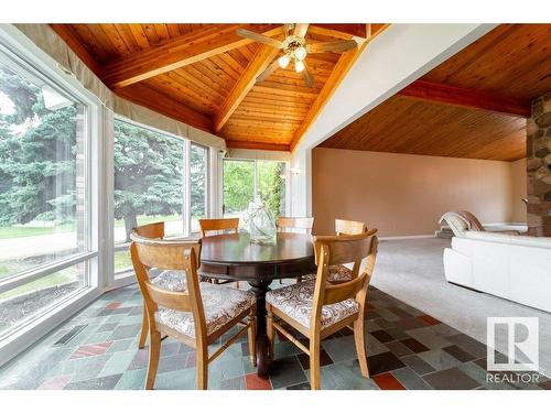 14004 47 Avenue, Edmonton, AB - Indoor Photo Showing Dining Room