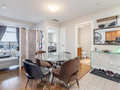 1023 5151 Windermere Boulevard, Edmonton, AB - Indoor Photo Showing Dining Room