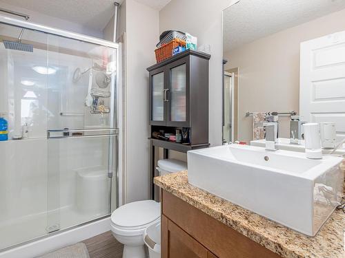 1023 5151 Windermere Boulevard, Edmonton, AB - Indoor Photo Showing Bathroom