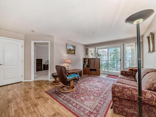 312 8956 156 Street, Edmonton, AB - Indoor Photo Showing Living Room