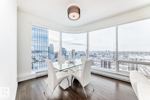 2910 10360 102 Street, Edmonton, AB - Indoor Photo Showing Other Room