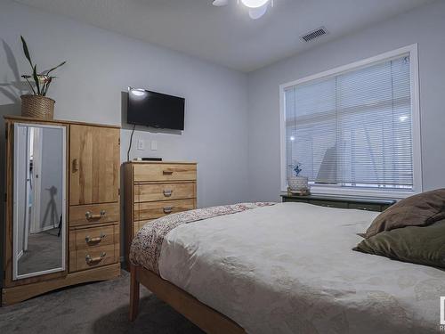 137 7825 71 Street, Edmonton, AB - Indoor Photo Showing Bedroom