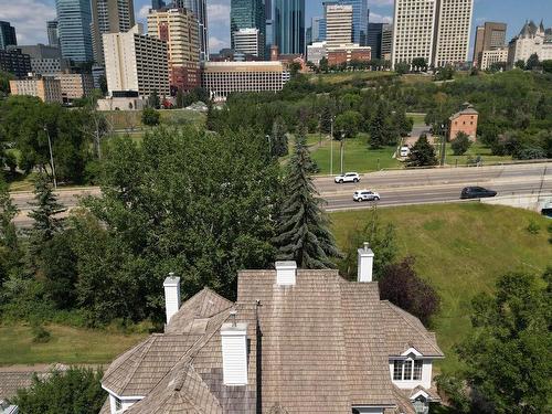 10004 97 Avenue, Edmonton, AB - Outdoor