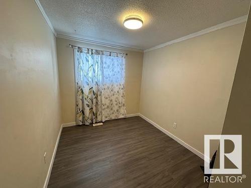 15232 94A Street, Edmonton, AB - Indoor Photo Showing Other Room