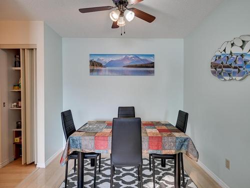 13309 47 Street, Edmonton, AB - Indoor Photo Showing Dining Room