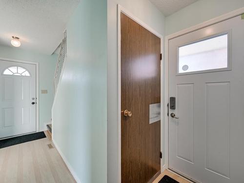 13309 47 Street, Edmonton, AB - Indoor Photo Showing Other Room