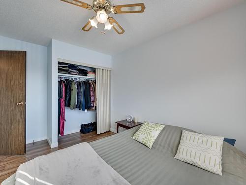 13309 47 Street, Edmonton, AB - Indoor Photo Showing Bedroom