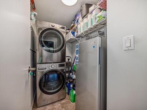 131 4404 122 Street, Edmonton, AB - Indoor Photo Showing Laundry Room