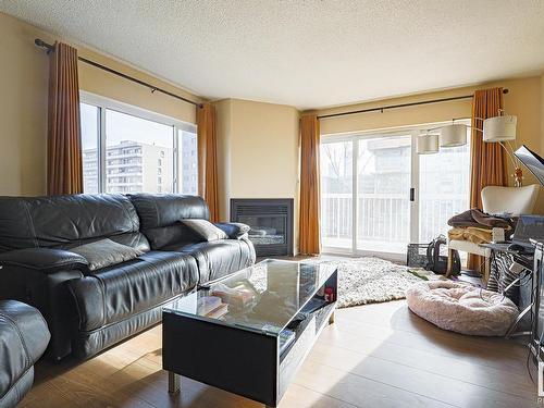 501 10130 114 Street, Edmonton, AB - Indoor Photo Showing Living Room