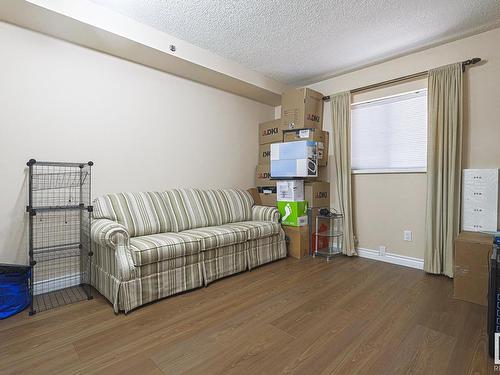 501 10130 114 Street, Edmonton, AB - Indoor