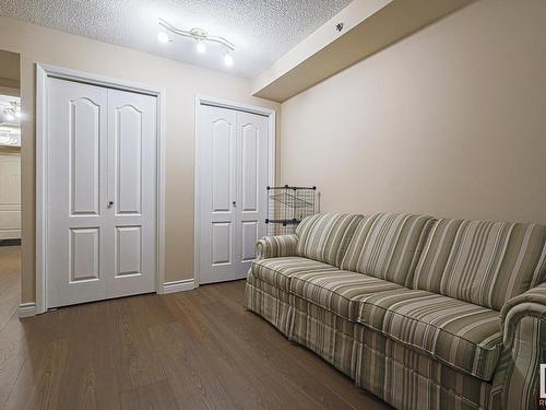 501 10130 114 Street, Edmonton, AB - Indoor