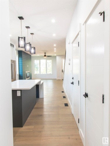 10954 135 Street, Edmonton, AB - Indoor