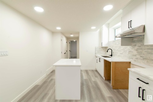 10954 135 Street, Edmonton, AB - Indoor Photo Showing Kitchen