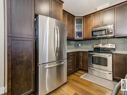 233 6079 Maynard Way, Edmonton, AB - Indoor Photo Showing Kitchen