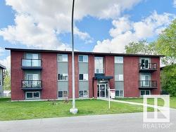 101 7111 80 Avenue  Edmonton, AB T6B 0C7