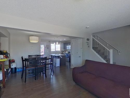 18104 78 Street, Edmonton, AB - Indoor Photo Showing Living Room