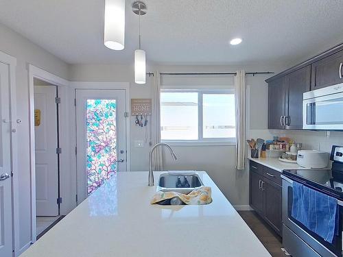 18104 78 Street Nw, Edmonton, AB - Indoor Photo Showing Kitchen