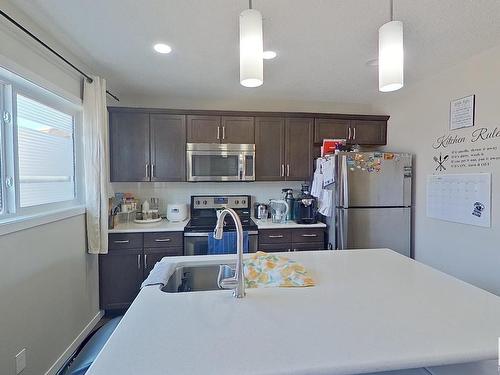 18104 78 Street, Edmonton, AB - Indoor Photo Showing Kitchen