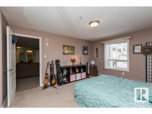 1104 330 Clareview Station Drive, Edmonton, AB - Indoor Photo Showing Bedroom