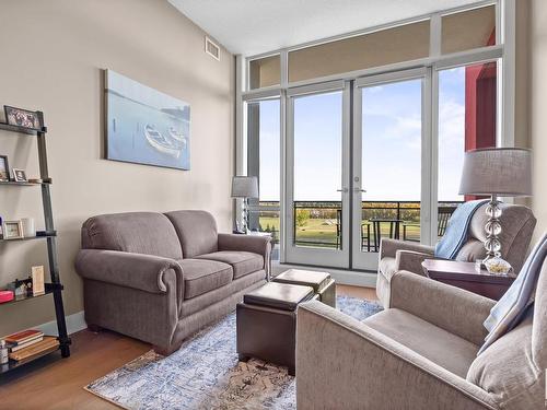 604 11080 Ellerslie Road, Edmonton, AB - Indoor Photo Showing Living Room