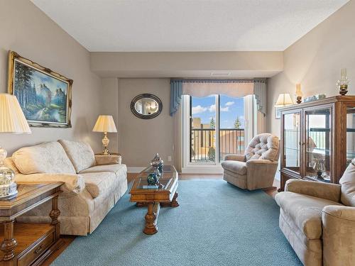 407 6608 28 Avenue, Edmonton, AB - Indoor Photo Showing Living Room