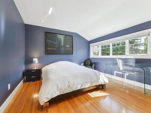 9507 141 Street, Edmonton, AB - Indoor Photo Showing Bedroom