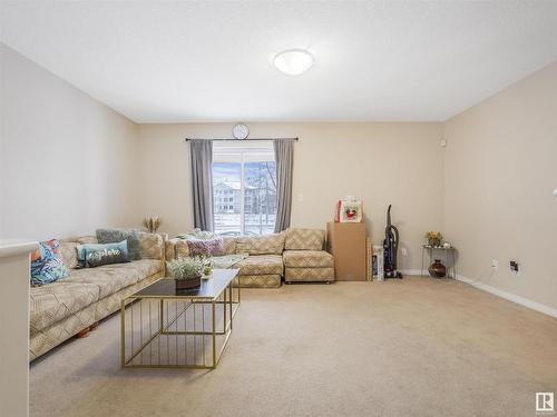 2 11841 97 Street, Edmonton, AB - Indoor Photo Showing Living Room