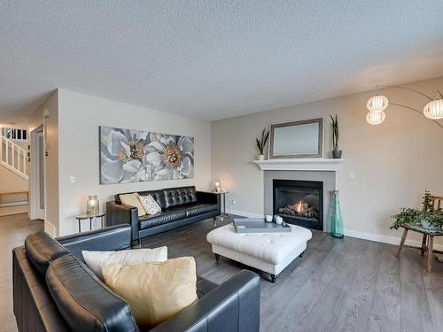 13824 165 Avenue, Edmonton, AB - Indoor Photo Showing Living Room With Fireplace