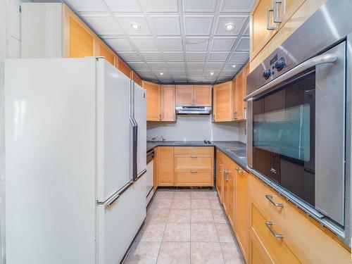 62 Willowdale Place Nw, Edmonton, AB - Indoor Photo Showing Kitchen