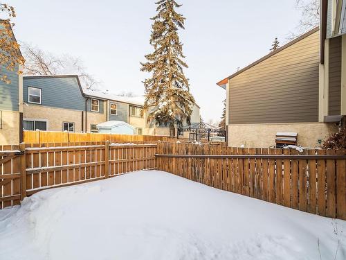 62 Willowdale Place Nw, Edmonton, AB - Outdoor With Exterior