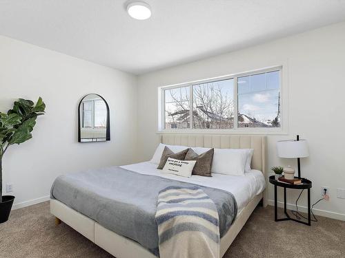 35 230 Edwards Drive, Edmonton, AB - Indoor Photo Showing Bedroom