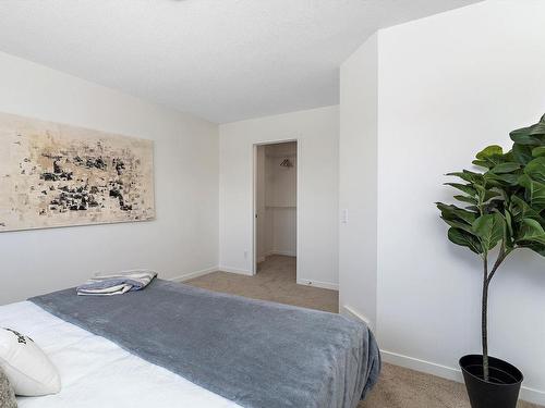 35 230 Edwards Drive, Edmonton, AB - Indoor Photo Showing Bedroom