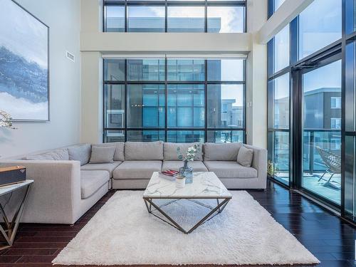 513 1230 Windermere Way, Edmonton, AB - Indoor Photo Showing Living Room