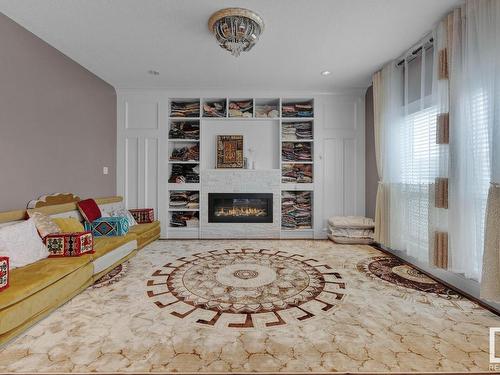 5264 17 Avenue, Edmonton, AB - Indoor With Fireplace