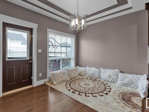 5264 17 Avenue, Edmonton, AB - Indoor Photo Showing Bedroom