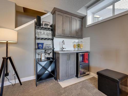 1640 Davidson Green, Edmonton, AB - Indoor