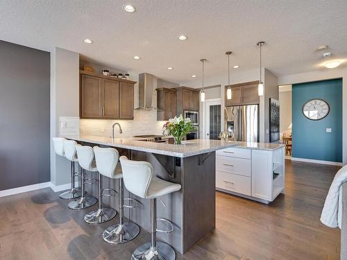 1640 Davidson Green, Edmonton, AB - Indoor Photo Showing Kitchen With Upgraded Kitchen