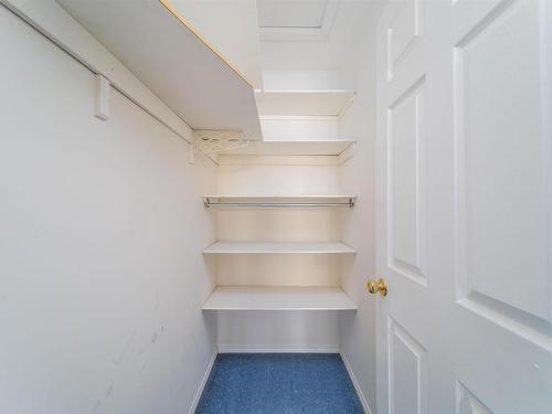 370 Heath Road, Edmonton, AB - Indoor With Storage