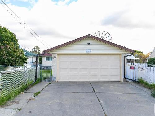 12114 77 Street, Edmonton, AB - Outdoor With Exterior