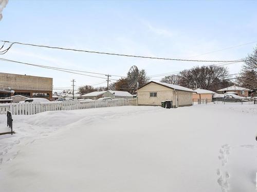 12114 77 Street, Edmonton, AB - Outdoor