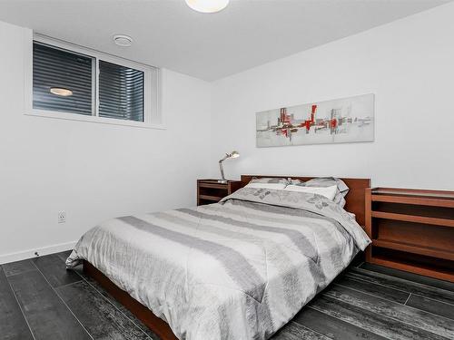 9952 82 Street, Edmonton, AB - Indoor Photo Showing Bedroom