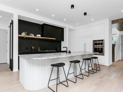 9952 82 Street, Edmonton, AB - Indoor Photo Showing Kitchen